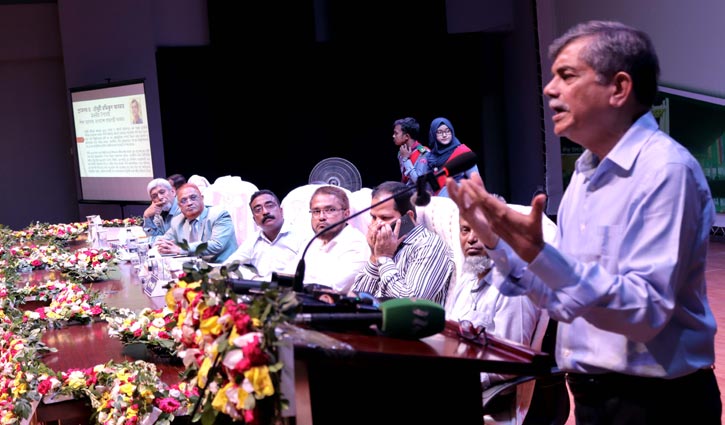 দাসত্বের সংস্কৃতি থেকে আমরা বেরিয়ে এসেছি: শিক্ষা উপদেষ্টা দাসত্বের সংস্কৃতি থেকে আমরা বেরিয়ে এসেছি: শিক্ষা উপদেষ্টা