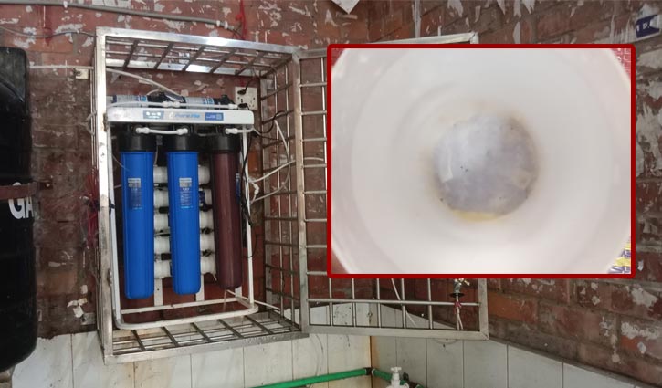 চবির আলাওল হলে অব্যবস্থাপনার অভিযোগ, ভোগান্তি