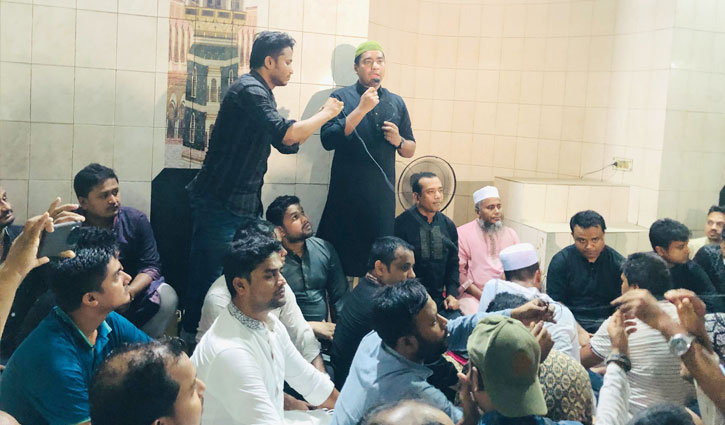 জুলাই শহীদ ও মাইলস্টোনে নিহতদের স্মরণে ছাত্রদলের দোয়া মাহফিল