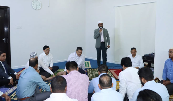 বিমান বিধ্বস্তে নিহতদের স্মরণে দুবাইয়ে শোক ও দোয়া মাহফিল