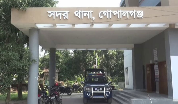 গোপালগঞ্জে ডিসির বাসভবনে হামলার ঘটনায় মামলা