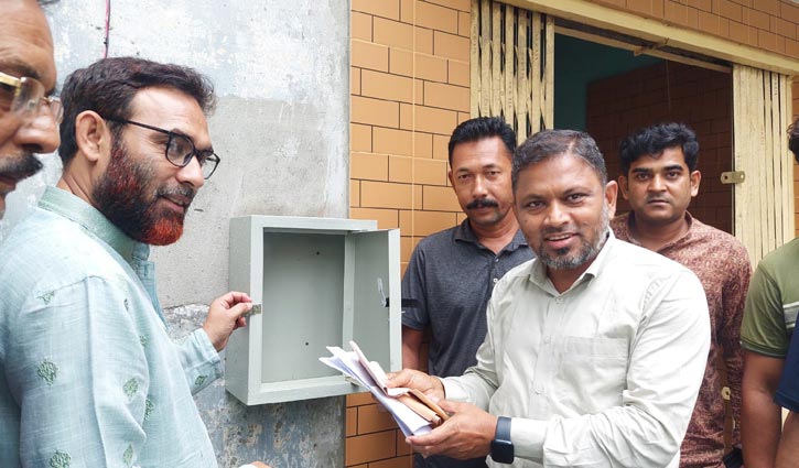 কুষ্টিয়া প্রেস ক্লাবে বিএনপির অভিযোগ বক্স, যা পাওয়া গেল