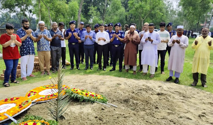 মাহরিন চৌধুরীর সমাধিতে নীলফামারী জেলা প্রশাসকের শ্রদ্ধাঞ্জলি