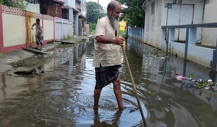 জলাবদ্ধতা, ভোগান্তি কমেনি নোয়াখালীতে জলাবদ্ধতা, ভোগান্তি কমেনি নোয়াখালীতে