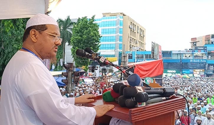 ফ্যাসিবাদের বিষাক্ত ছোঁয়া দেশকে অনিরাপদ করে রেখেছে 