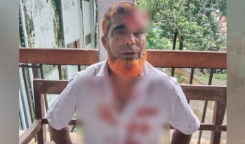 হত্যা মামলায় সাক্ষ্য দিয়ে ফেরার পথে আদালতের সামনে হাতুড়ি পেটা