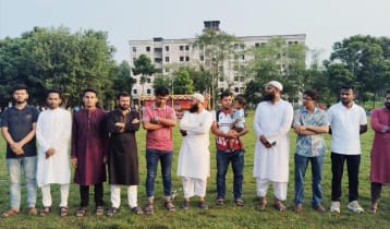 ‎বেরোবিতে খেলা উদ্বোধনে প্রক্টরের সঙ্গে ছাত্রদল নেতারা, সমালোচনার ঝড়