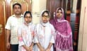 দৃষ্টি প্রতিবন্ধী যমজ বোনের এসএসসিতে জিপিএ-৫ অর্জন