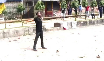 রাষ্ট্রীয়ভাবে পালিত হচ্ছে ‘জুলাই শহীদ দিবস’ রাষ্ট্রীয়ভাবে পালিত হচ্ছে ‘জুলাই শহীদ দিবস’