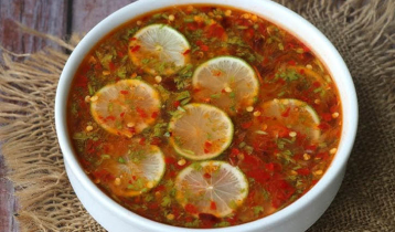 চট্টগ্রামের ঐতিহ্যবাহী ‘লেবুর কাজী’ বানানো শিখে নিন