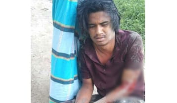 নরসিংদীতে চাঁদাবাজির অভিযোগে যুবককে গণধোলাই 