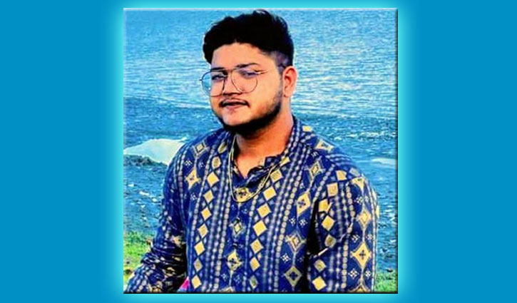 চোখের পানি শুকায়নি খুলনার জুলাই শহীদ সাকিবের বাবা-মায়ের 