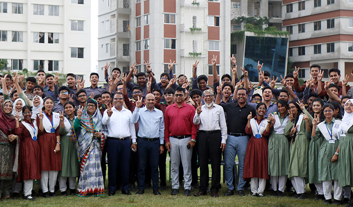 এসএসসি পরীক্ষায় মাইলস্টোন কলেজের প্রশংসনীয় সাফল্য