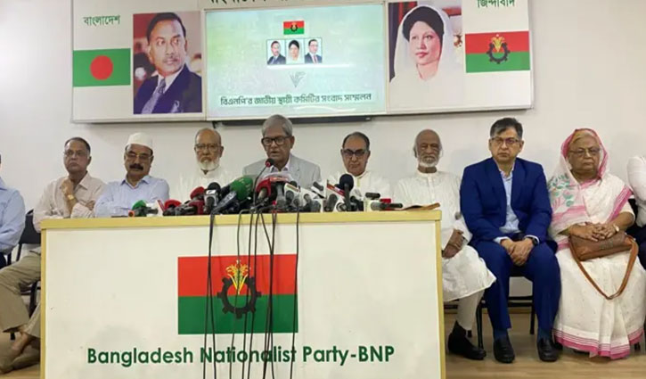 মিটফোর্ডে হত্যাকাণ্ড নির্বাচনের পরিবেশকে বিঘ্নিত করার পরিকল্পনা, সন্দেহ মির্জা ফখরুলের