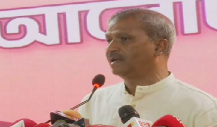 শেখ হাসিনা যে অপরাধ করেছে, পাকিস্তানি সেনাবাহিনীও তা করে নাই: আসিফ নজরুল