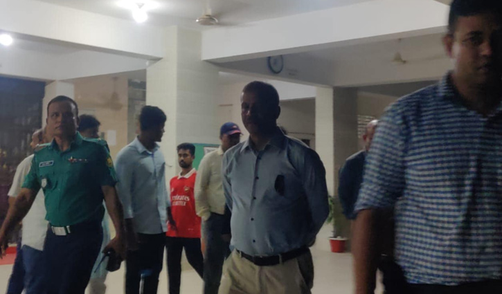 ৯ ঘণ্টা পর মাইলস্টোন থেকে বের হলেন দুই উপদেষ্টা ও প্রেস সচিব