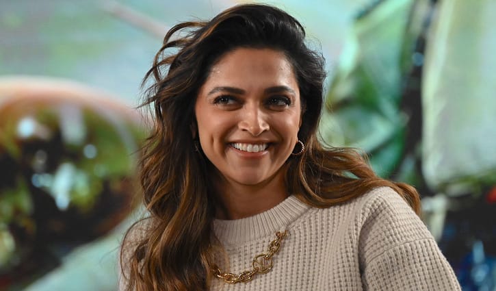 হলিউডের ‘ওয়াক অব ফেম’ নির্বাচিত হলেন দীপিকা