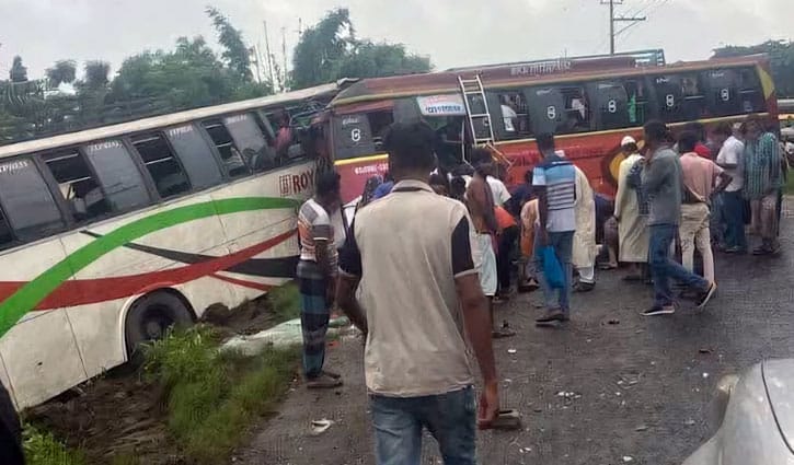 3 killed in Faridpur road crash
