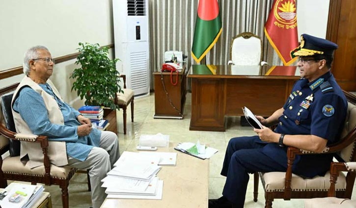 Air chief calls on Chief Adviser 