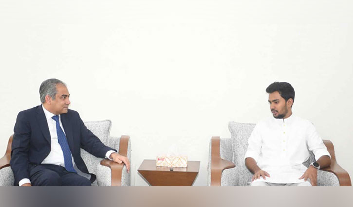 Pakistan minister meets Asif Mahmud