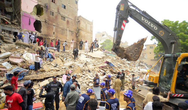 15 killed as 5-storey building collapses in Pakistan