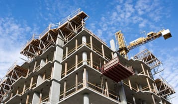 3 workers die falling off building in Chattogram