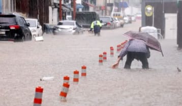 4 dead, 1,300 evacuated as heavy rains hit South Korea