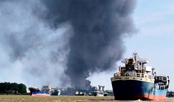 Factory catches fire at Karnaphuli EPZ