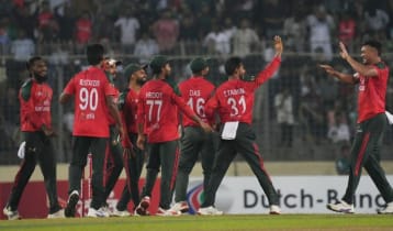 Bangladesh beat Pakistan by 7 wickets in first T20I