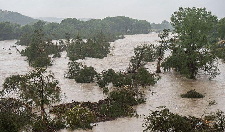 24 killed, 25 children missing in Texas flash floods