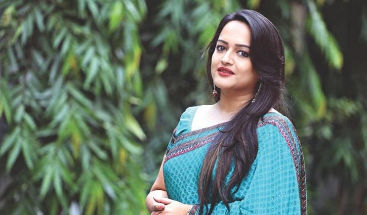 নসিব : ৬ বছর পর গানে ফিরলেন ঈশিতা 