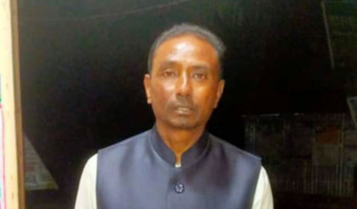 ৪৩ বছর বয়সে এসএসসি পাস করলেন শ্রীপুরের ইউপি সদস্য