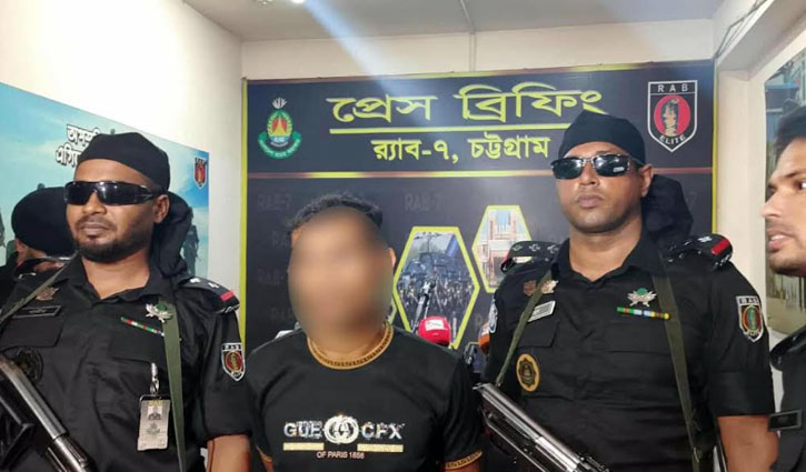 চট্টগ্রামে স্ত্রীকে ১১ টুকরো, স্বামী গ্রেপ্তার