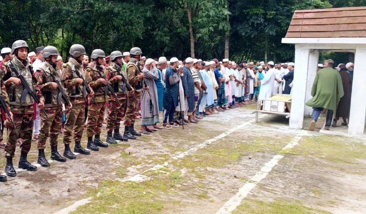 চিরনিদ্রায় শায়িত রাইসা মনি, এলাকাজুড়ে শোকের ছায়া 