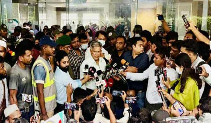 দগ্ধদের চিকিৎসায় সিঙ্গাপুরের সঙ্গে যোগাযোগ হচ্ছে: সাখাওয়াত 