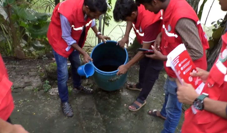 বরগুনায় ঘরে ঘরে মিলছে এডিসের লার্ভা, অবস্থা ভয়াবহ বরগুনায় ঘরে ঘরে মিলছে এডিসের লার্ভা, অবস্থা ভয়াবহ