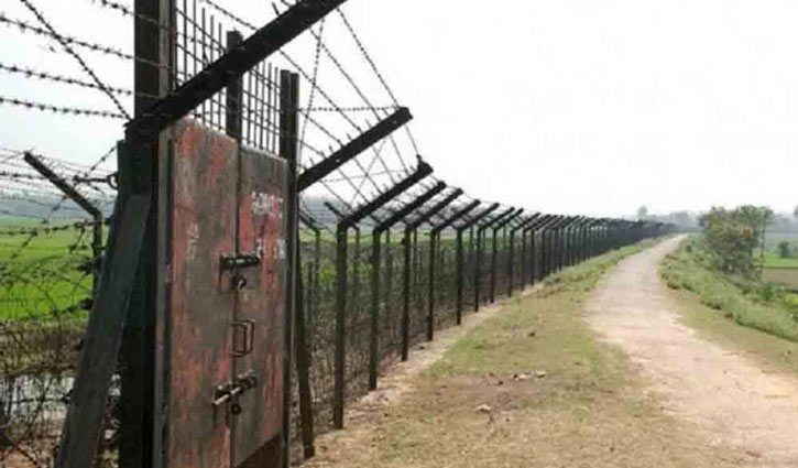 বিরামপুর সীমান্ত দিয়ে ১৫ জনকে ঠেলে দিলো বিএসএফ 