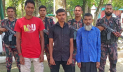 মহেশপুর সীমান্তে নারী-শিশুসহ আটক ১৩