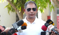 দুঃসময়ে পাশে থাকার আর্জি