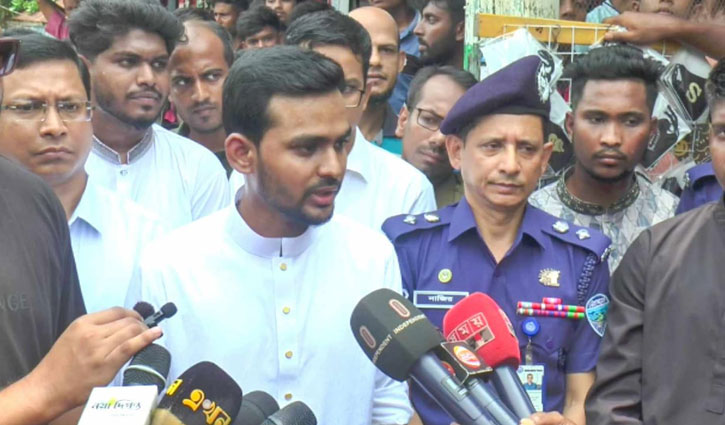 যথাসময়ে নির্বাচনের রোডম্যাপ দিবে ইসি: আসিফ মাহমুদ