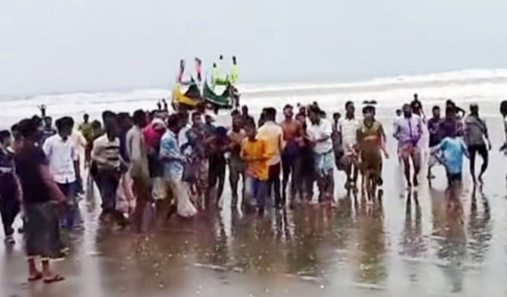টেকনাফে দুই নৌকার সংঘর্ষে জেলে নিহত