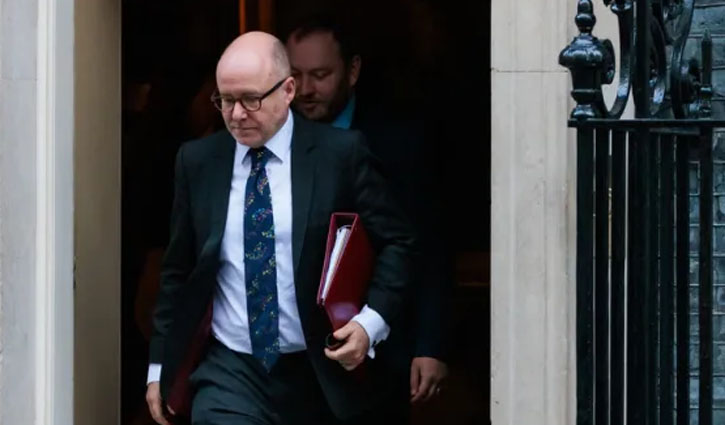 যুক্তরাষ্ট্রের সম্ভাব্য ইরান হামলায় যুক্তরাজ্যের অংশগ্রহণ ‘অবৈধ’: ব্রিটিশ অ্যাটর্নি জেনারেল