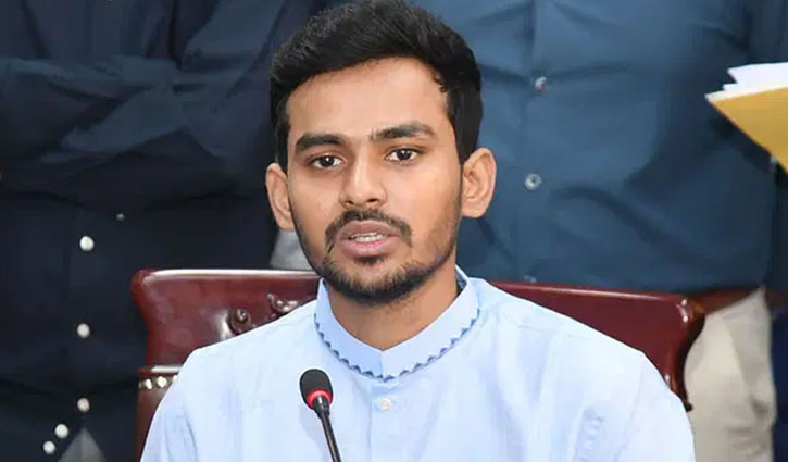 I did not cross the line of decency: Asif