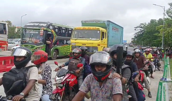 Heavy pressure on Dhaka-Mawa Expressway