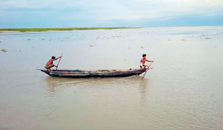 Jamuna river flowing 48cm above danger level in Sirajganj