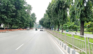 Dhaka streets still almost empty