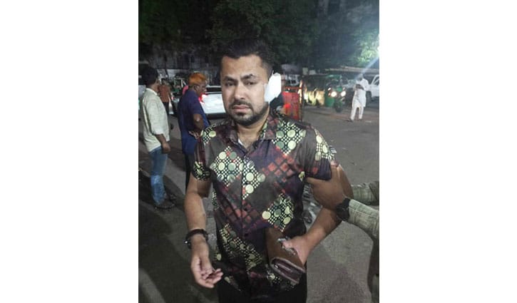 Cocktail blast before NCP’s central office, 3 injured Cocktail blast before NCP’s central office, 3 injured
