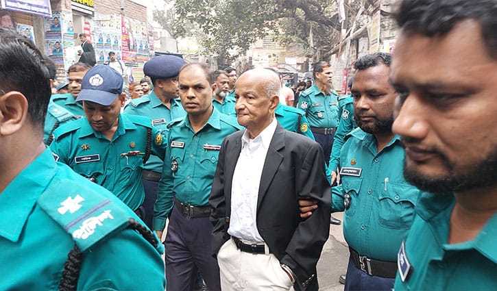 Kamal Mojumder shown arrested in arms case