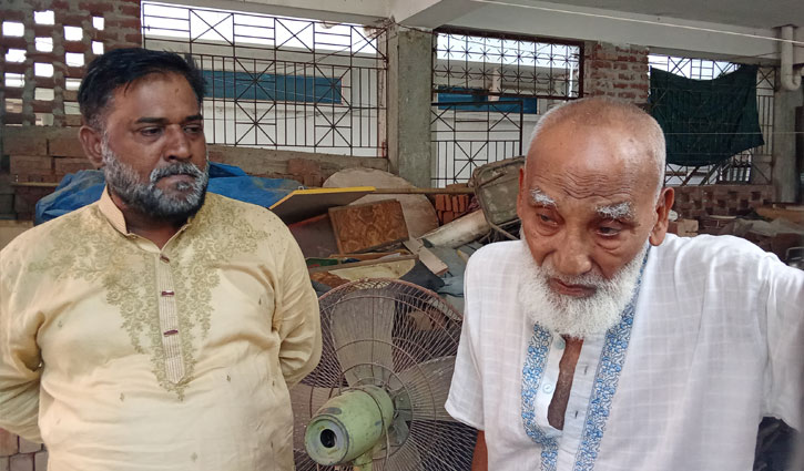 ছেলে ও নাতির মৃত্যুর খবর এখনও জানেন না আবুল কালাম ছেলে ও নাতির মৃত্যুর খবর এখনও জানেন না আবুল কালাম