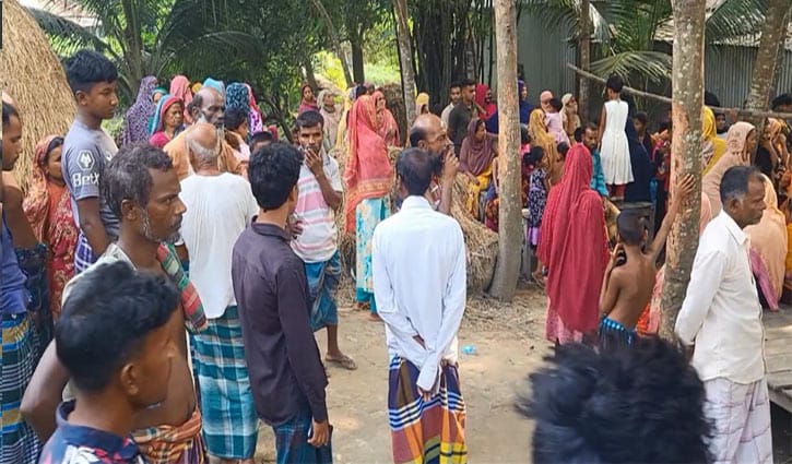 সিরাজগঞ্জে স্ত্রীকে গলাকেটে হত্যার পর স্বামীর আত্মহত্যার চেষ্টা! সিরাজগঞ্জে স্ত্রীকে গলাকেটে হত্যার পর স্বামীর আত্মহত্যার চেষ্টা!